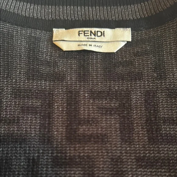 Fendi Sweater -Black and Grey Long Sleeve - Picture 6 of 7